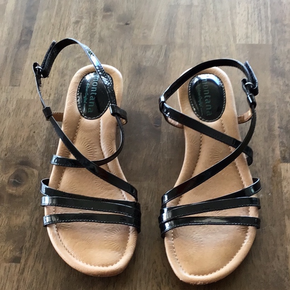 MONTANA Artisan Crafted Black Sandals Sz 8.5 adjustable strap 1.5 wedge heel